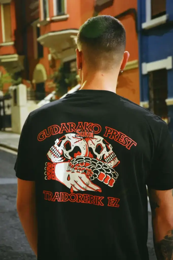 TRAIDORERIK EZ | Camiseta